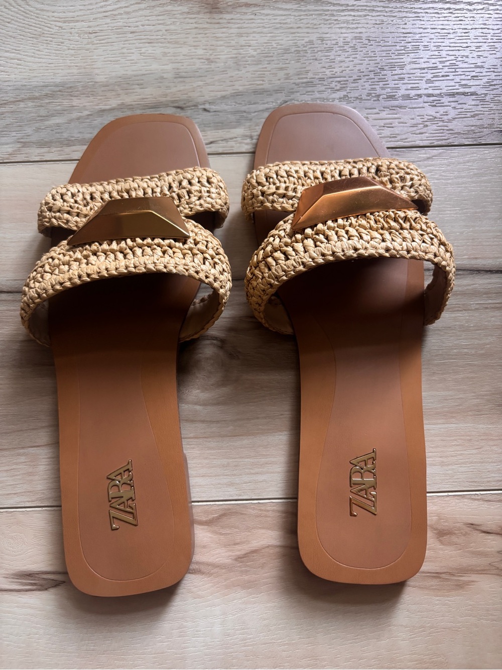 Zara Shoes | Flat Sandals with Gold Accent Color: Tan | Size: 6 - Picture 4 of 7